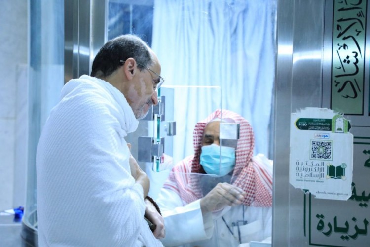 وزارة الشؤون الإسلامية تقدم قرابة (10,000,000) خدمة دعوية للمعتمرين خلال شهر رمضان