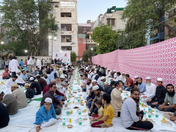 آل الشيخ: ” البرامج الرمضانية حققت أهدافها وأثبتت للعالم أن المملكة مملكة خير وأن قيادتها قيادة الرحمة والعدل والكرم