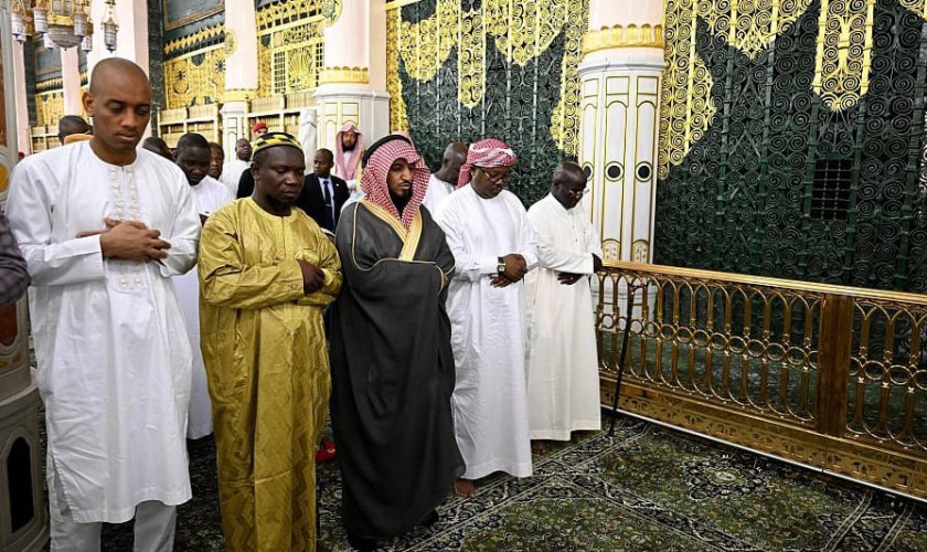 رئيس جمهورية غينيا بيساو يزور المسجد النبوي