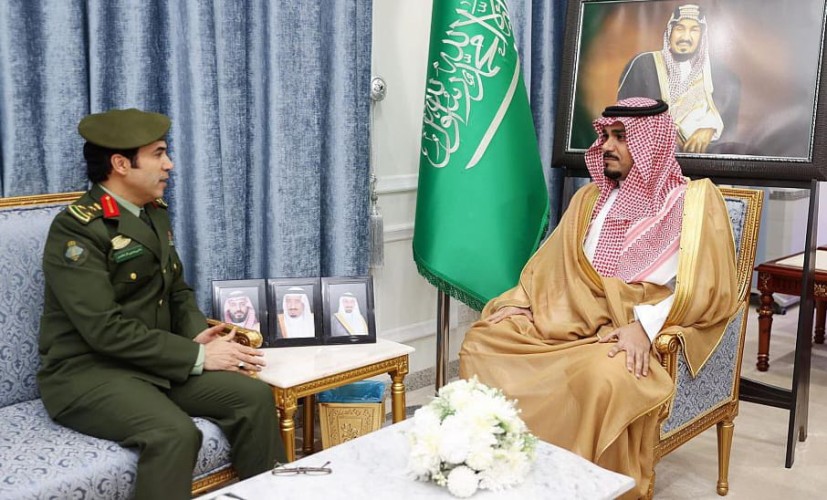 سمو نائب أمير نجران يطلع على أعمال إدارة جوازات المنطقة