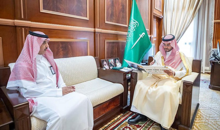 سمو نائب أمير حائل يستقبل مدير معهد ريادة الأعمال الوطني بالمنطقة