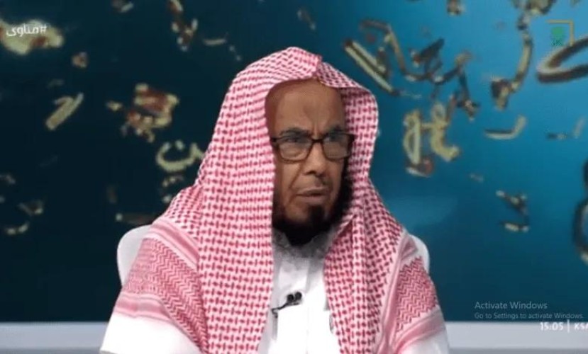 شخص قادم من جدة إلى الرياض هل يعتبر مسافر ويقصر ويجمع في الصلاة؟ .. المطلق يجيب! – فيديو