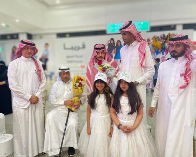 الجبيلي يدشن معرض ريشة فنان التوعوي !!