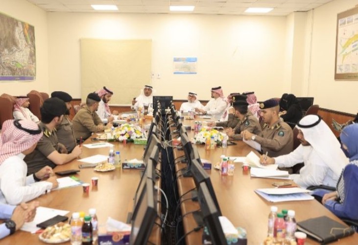 اجتماع تنسيقي لأمانة العاصمة المقدسة والجهات المشاركة في الحج