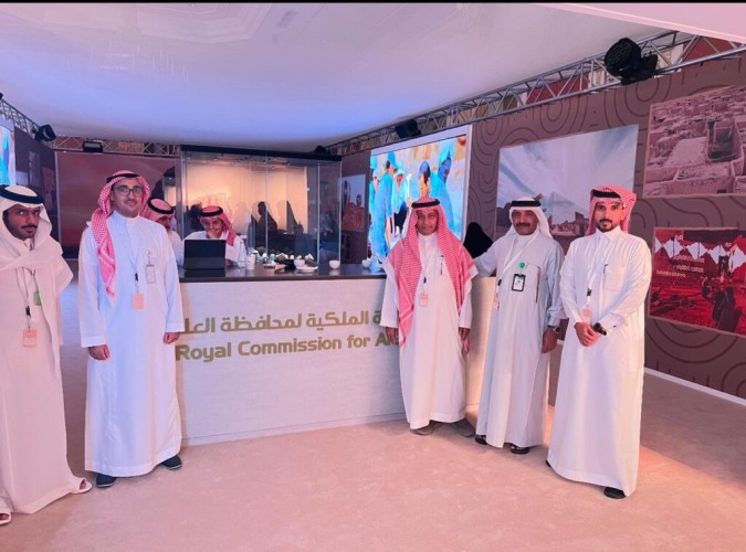 وفد الصحفيين بمكة  يطلع على البلدة القديمة بالعلا