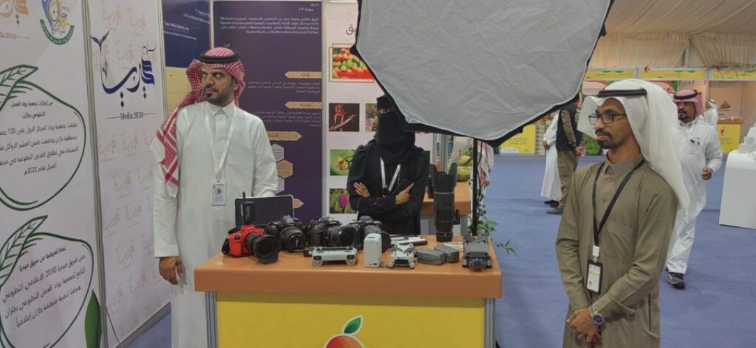 تعد الانطلاقة الأولى للفريق .. فريق ميديا 2030 الاعلامي في مهرجان مانجو جازان