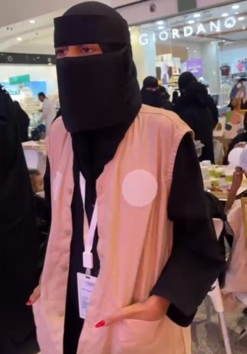 ضمن سلسلة لقاءاتنا .. الشمال تلتقي مع المنسقة الإعلامية لفريق بصمتنا عطاء بجازان “خوله عبدالله” وتكشف تفاصيل مبادرة “ريشة فنان”