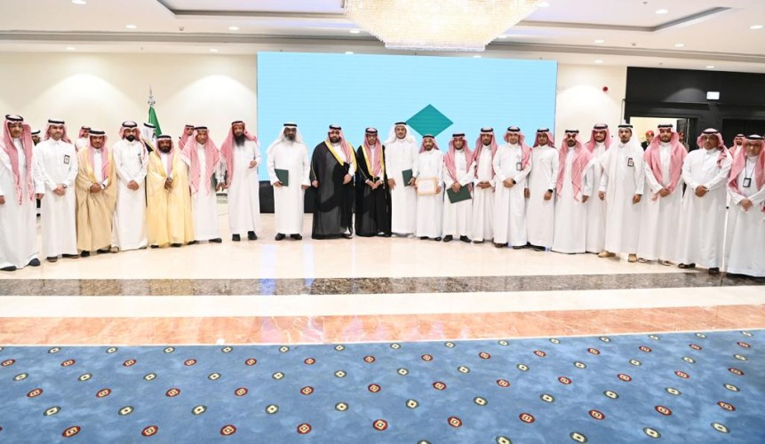 سمو نائب أمير منطقة جازان في الجلسة الأسبوعية: المنطقة مقبلة على خير وفقاً للرؤية الحكيمة