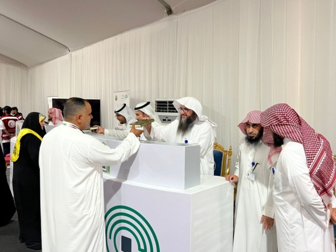 وزارة الشؤون الإسلامية تستقبل أولى طلائع الحجاج القادمين من العراق