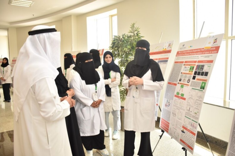 جامعة الإمام عبد الرحمن بن فيصل .. نشر 150 بحثاً علمياً شهرياً  و5 بحوث علمية في اليوم ..