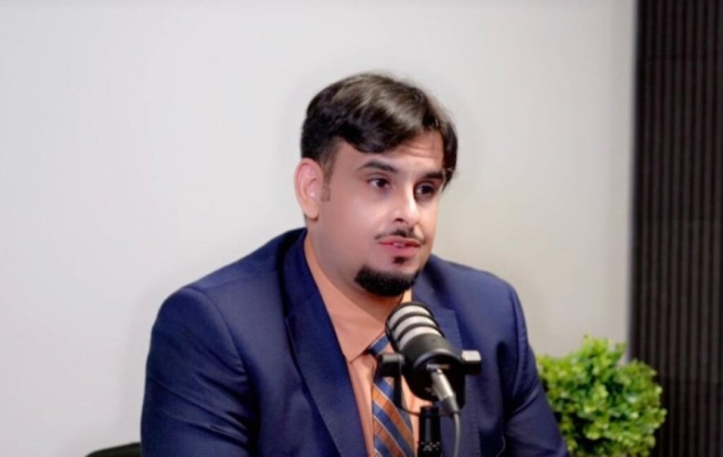 من محافظة بيشة إلى كندا.. «مهدي الأكلبي» يعرض رؤية المملكة 2030 على العالم