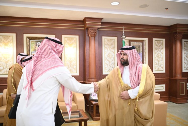 سمو أمير جازان بالنيابة يستقبل رئيس وأعضاء اللجنة التنسيقية لهيئة المهندسين بالمنطقة