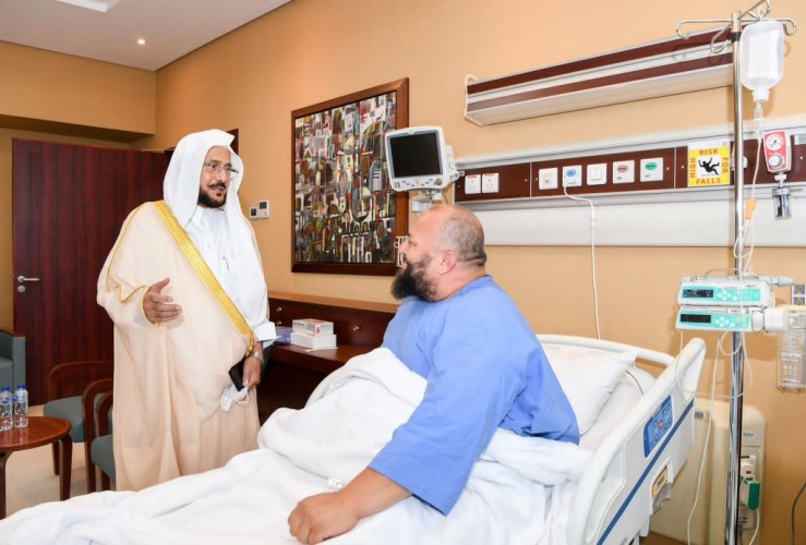 مفتي جنوب ألبانيا لوزير الشؤون الإسلامية لا أعرف كيف أكافئكم و” آل الشيخ ” المكافأة هي الدعاء لإمام المسلمين خادم الحرمين الشريفين وولي عهده