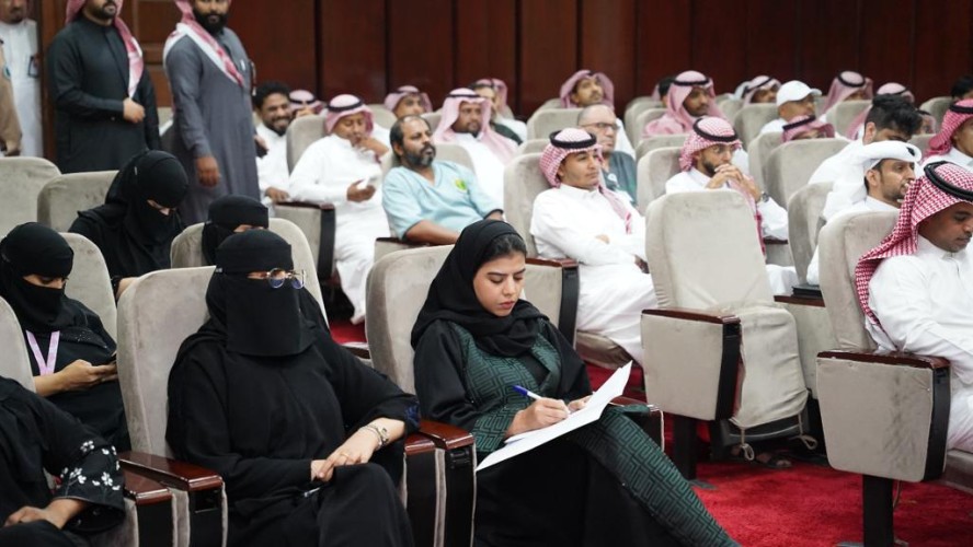 فرع البيئه بجازان ينظم جلسه توعويه للأمن السيبراني