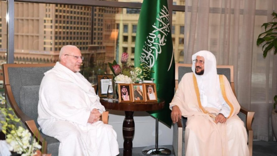 وزير الشؤون الإسلامية يلتقي مفتي مصر