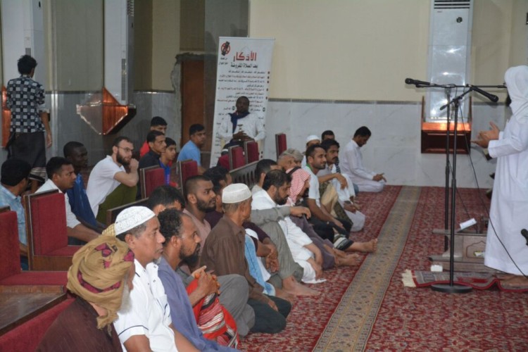 إسلامية جازان تنفذ كلمة دعوية بمركز الحميراء بالعارضة