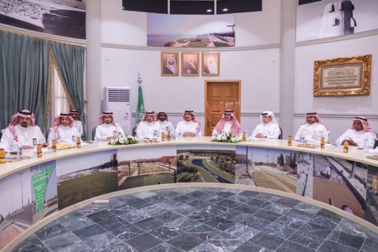 محافظ الجبيل “الداود” يستقبل وفد هيئة تطوير المنطقة الشرقية