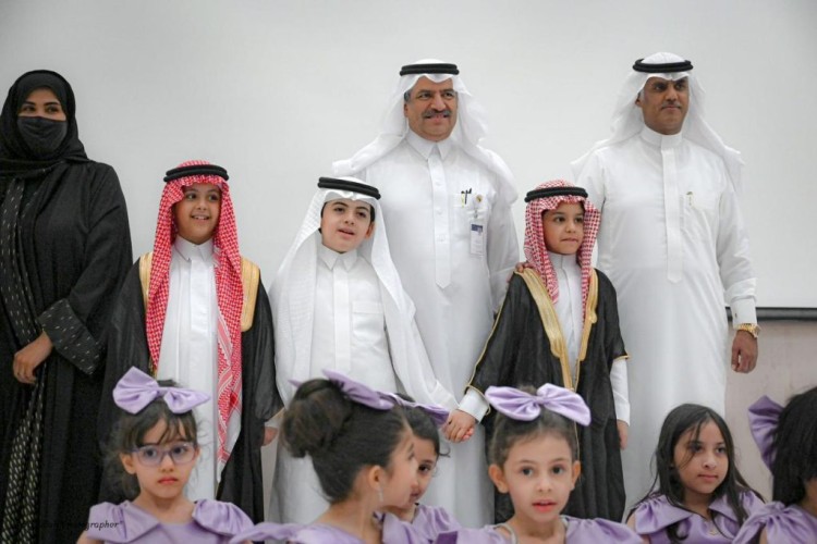 بتنظيم من مركز الأميرة جواهر لمشاعل الخير .. مكتب العمل بالدمام يُشارك في برنامج العودة الى المدارس 1445هــ