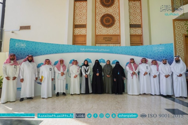 هيئة حقوق الإنسان تطلع على 7 تجارب إنسانية بجمعية البر بالمنطقة الشرقية