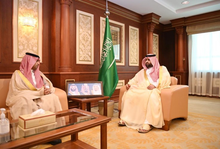 سمو نائب أمير منطقة جازان يستقبل مدير فرع المجاهدين المعين حديثًا