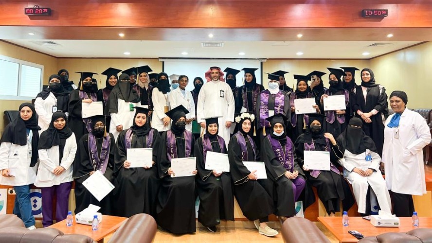 تخريج 60 ممرضة من الأقسام الحرجة ضمن البرنامج التدريبي بولادة الدمام