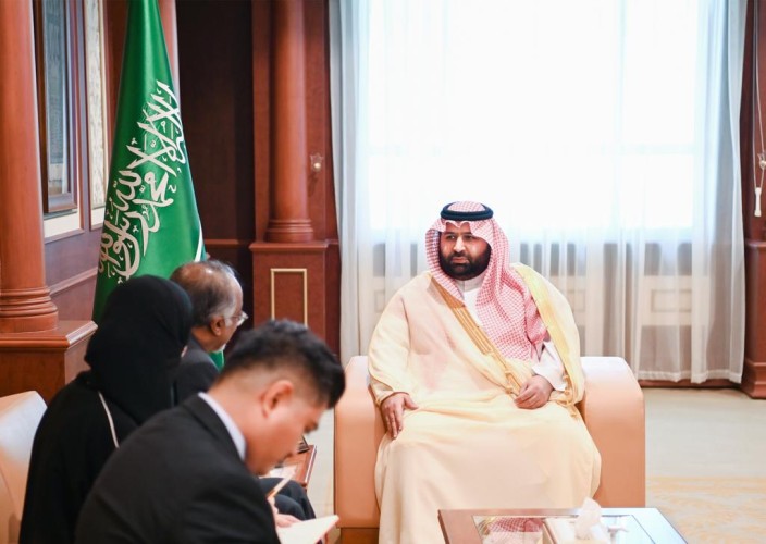 سمو نائب أمير منطقة جازان يستقبل القنصل العام لجمهورية سنغافورة لدى المملكة