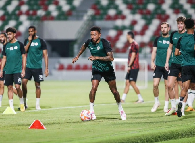 الاتفاق يستأنف تدريباته ويفتح ملف الأهلي