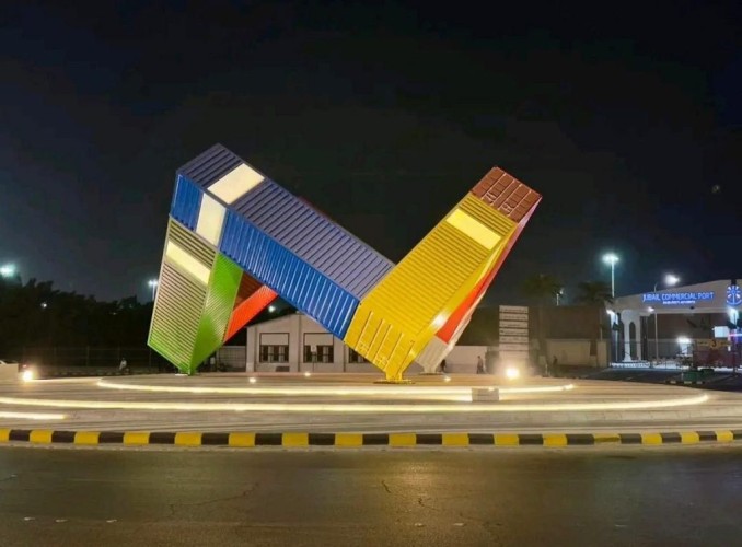 أمين الشرقية يدشن مجسم جمالي بمحافظة الجبيل