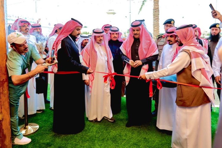 انطلاق مهرجان تمور الفنخاء بحائل بمشاركة 35 مزارعاً و 15 أسرة منتجة