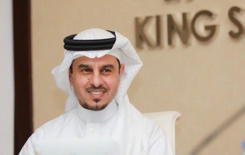 تمديد تكليف الدكتور أحمد العنزي مديرًا عامًا تنفيذياً لمدينة الملك سعود الطبية