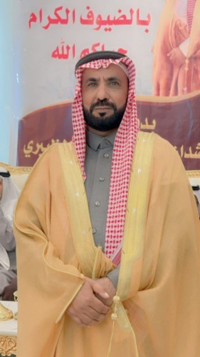 بتغطية خاصة من “الشمال الإخبارية” .. رجل الأعمال “رشدان بن خلف بن قصان المظيبري” يُدشن ديوانه الجديد في قرية الصقرة بحضور المسؤولين ووجهاء القبائل