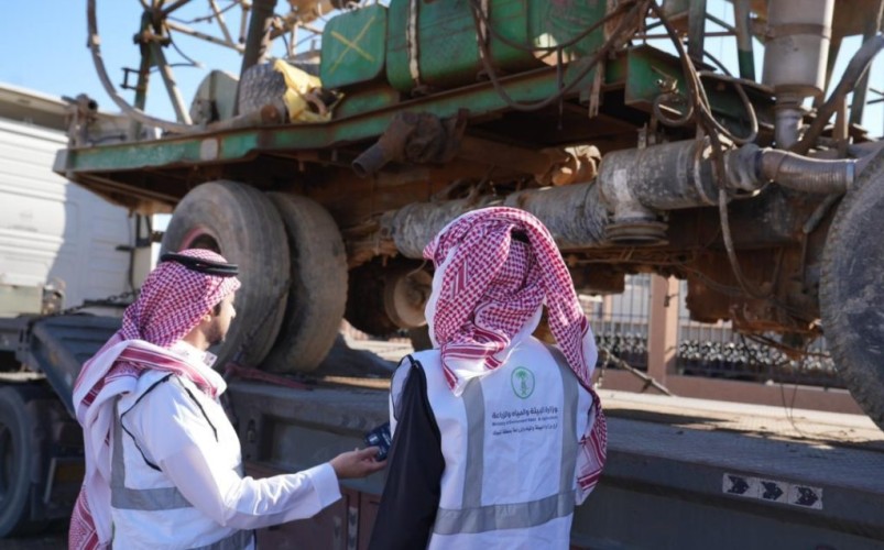 ‏⁧‫بيئة تبوك تبدأ في تركيب أجهزة المنظومة الإلكترونية لمراقبة مزاولي نشاط مهنة حفر الآبار