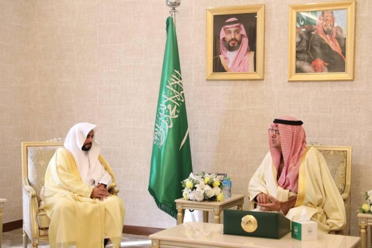 سمو محافظ حفر الباطن يدشّن حملة ( اعتناء )