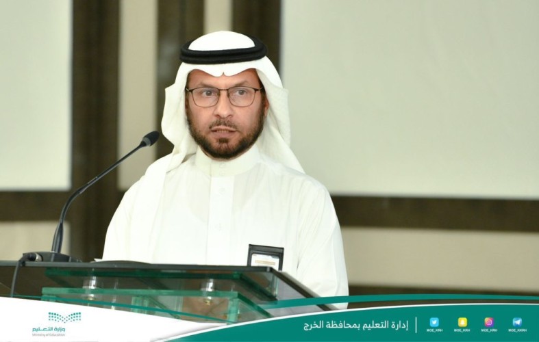 مدارس تعليم الخرج تحتفي باللغة العربية في يومها العالمي