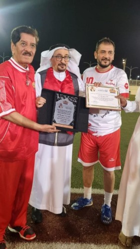 رابطة قدامي الوحدة تكرم الزميل الإعلامي منصور نظام الدين قريشي