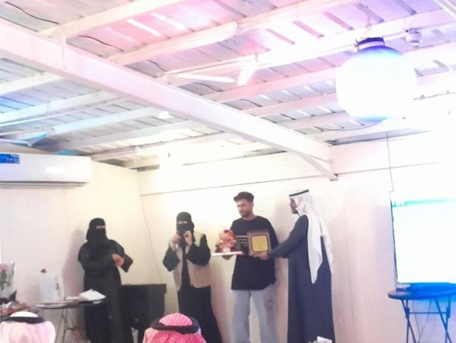 تزامنًا مع يوم التطوع العالمي ٢٠٢٣ فريق أمل وعمل التطوعي يحتفي ويكرم أعضائه