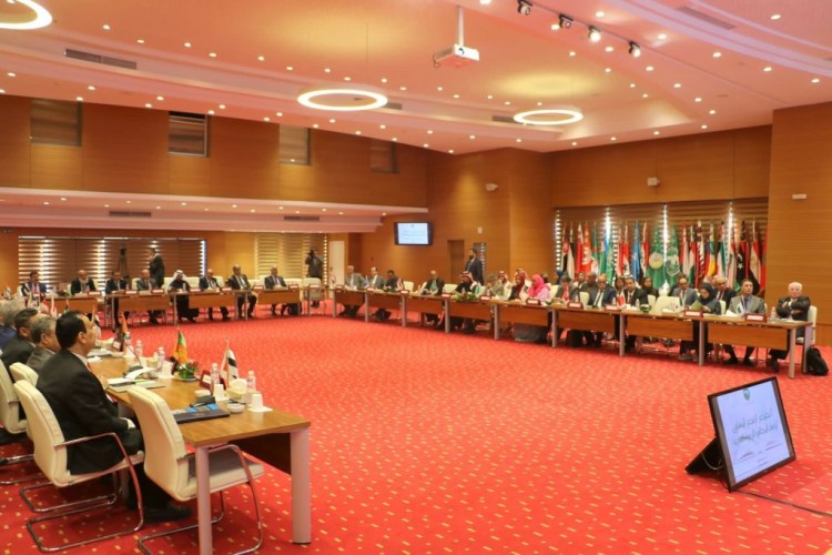 وكيل وزارة التعليم يرأس وفد المملكة في اجتماع المجالس التربوية العليا في الدول العربية بالعاصمة التونسية