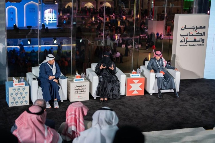 التاريخ في الأدب والفن.. ندوة حوارية في “مهرجان الكٌتّاب والقراء”