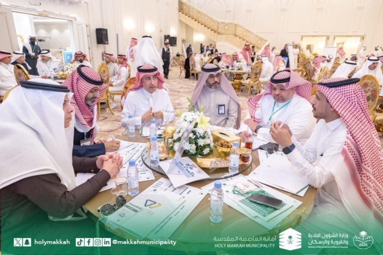 أمين العاصمة المقدسة يتفقد الخدمات البلدية ويدشن مشاريع حيوية في مدركة ورهاط والقفيف