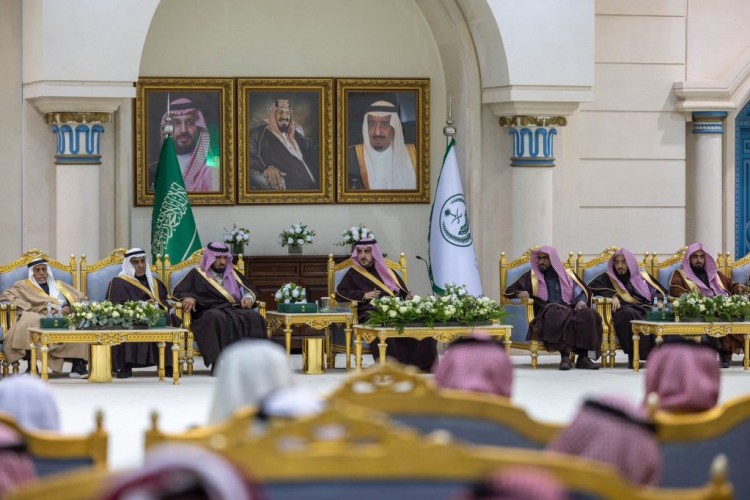 أمير منطقة الجوف يستقبل المواطنين في الجلسة الأسبوعية