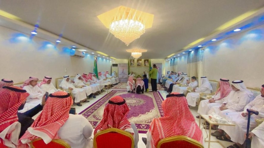 أدبي الباحة يعبر بجمهوره 100 عام في يوم التأسيس