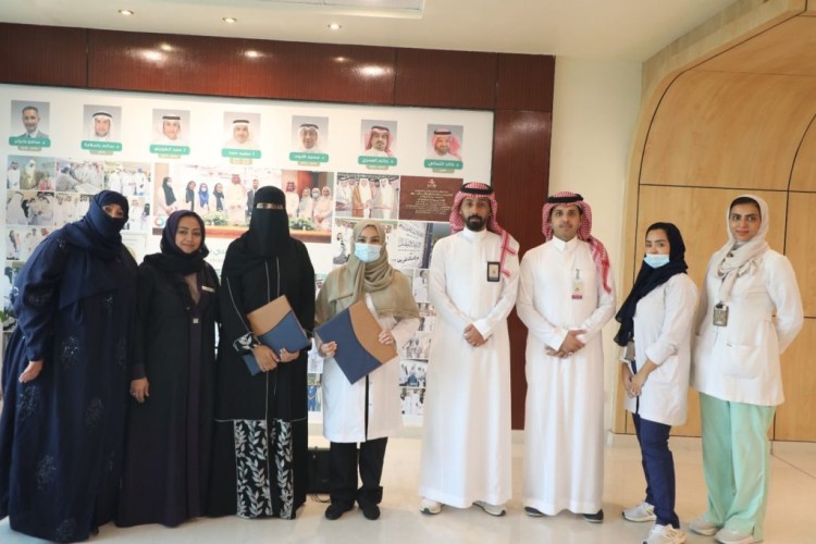 مجمع الملك عبدالله الطبي بجدة يوقع مذكرة شراكة لتنفيذ مشروع إعادة تدوير الواقيات المرصصة مع الكلية التقنية للبنات بجدة