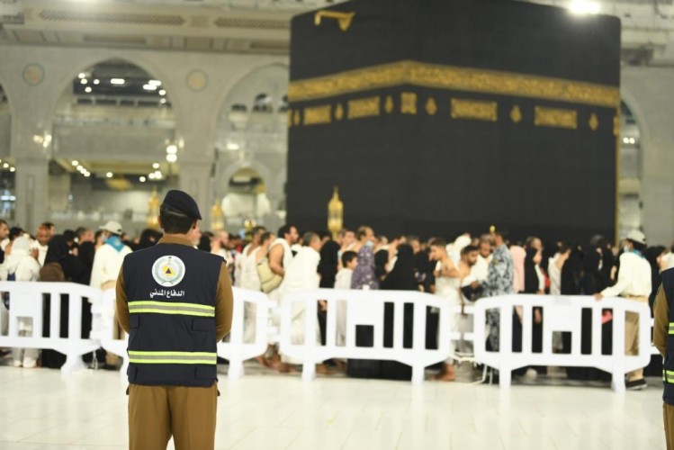 قوة الدفاع المدني تعزز إمكاناتها في العاصمة المقدسة والمدينة المنورة لسلامة ضيوف الرحمن ..
