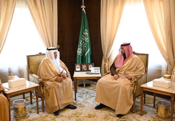 نائب أمير عسير يستقبل رئيس وأعضاء مجلس إدارة غرفة أبها