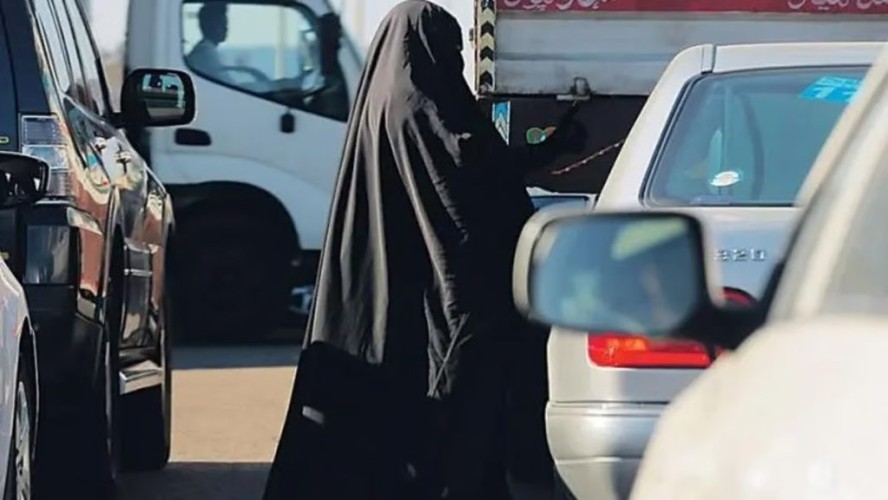 احذر الانخداع بمظاهرهم وركز “وين تروح فلوسك”.. أضرار كثيرة للتسول يجب الانتباه لها