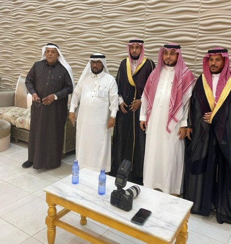 الشاب أسامة حسن النعمي يحتفل بزواجه في بيش