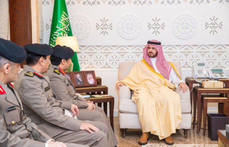 سمو نائب أمير المنطقة الشرقية يستقبل مدير شرطة المنطقة اللواء محمد الوذيناني ويستمع لشرح الأعمال الأمنية خلال رمضان