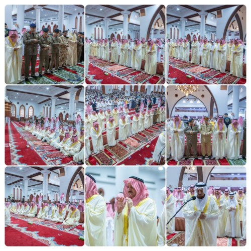 أمير الشرقية يودي صلاة عيد الفطر المبارك مع جموع المصلين بالدمام