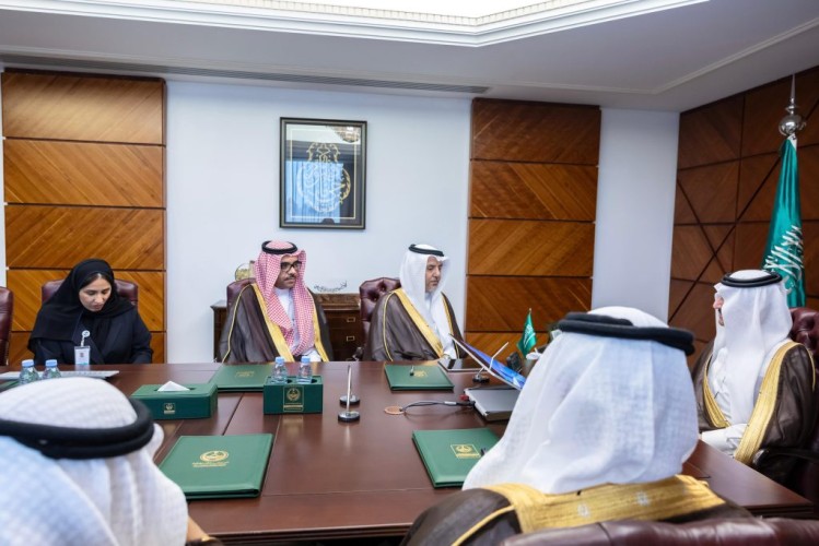 أمير الشرقية يدشن حملة “نحج بوعي”