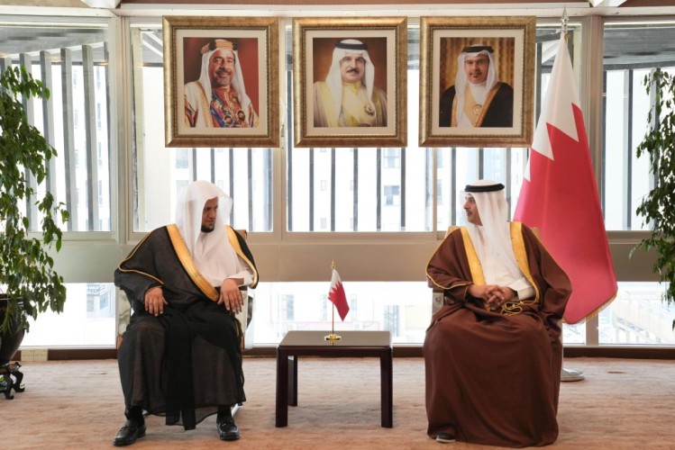 النائب العام يلتقي وزير العدل والشؤون الإسلامية والأوقاف البحريني